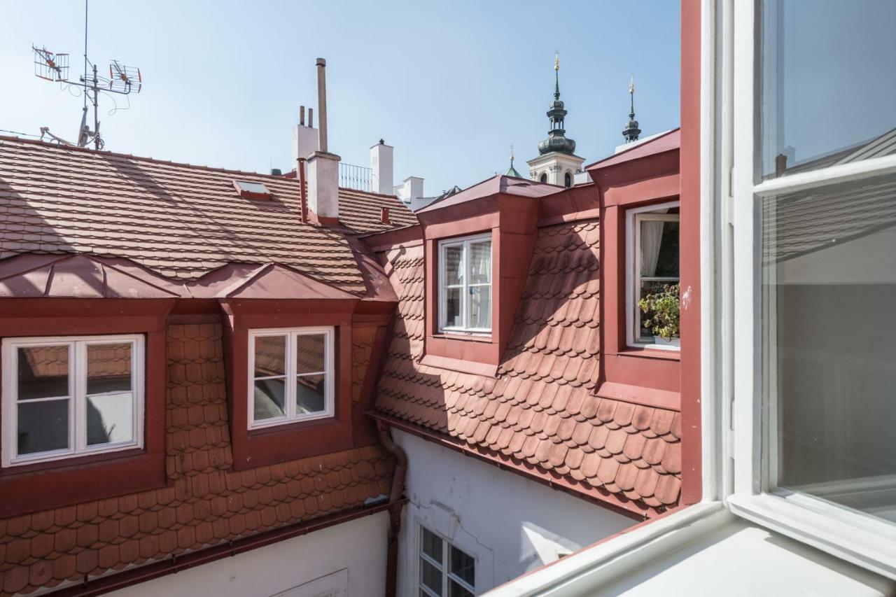 Exclusive Old Town Residence Near Charles Bridge Praga Exterior foto